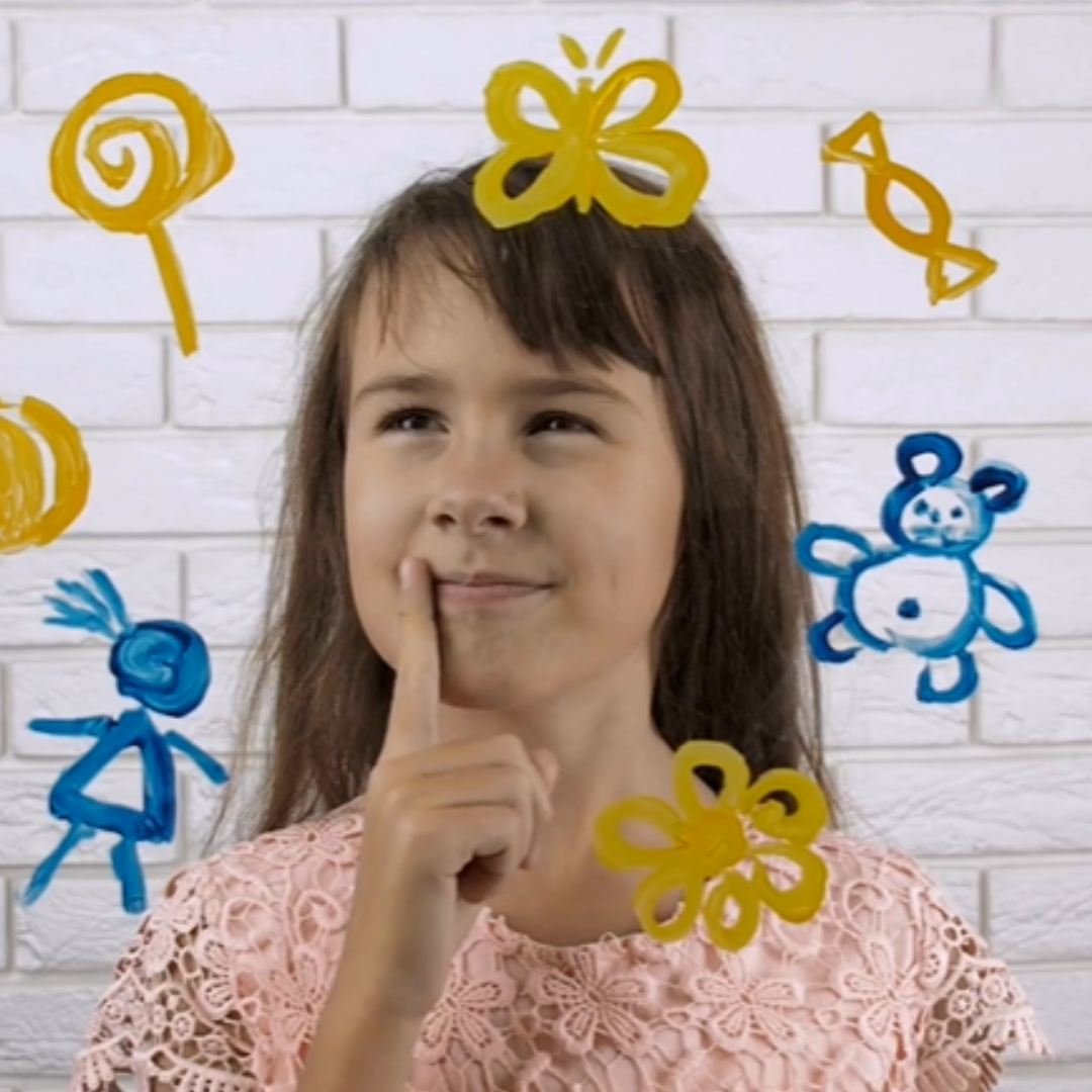 foto niña dudando ¿Cómo elegir a un agente inmobiliario?